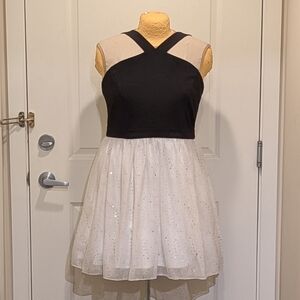 EUC Y2K Le Chateau XXL Black and White Sequined Mini Skater Dress
